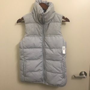 Old Navy | Grey Puffer Vest | Small